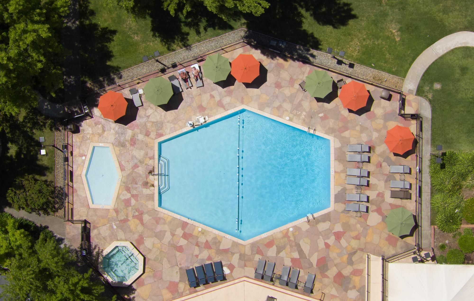 Red Lion 3* Redding